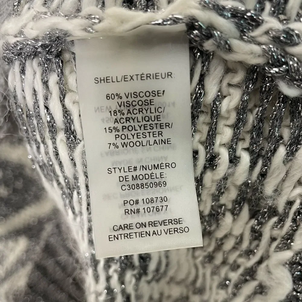Alice + Olivia Boat Neck Lucille Snowflake Sweater-Silver/Cream - Size M